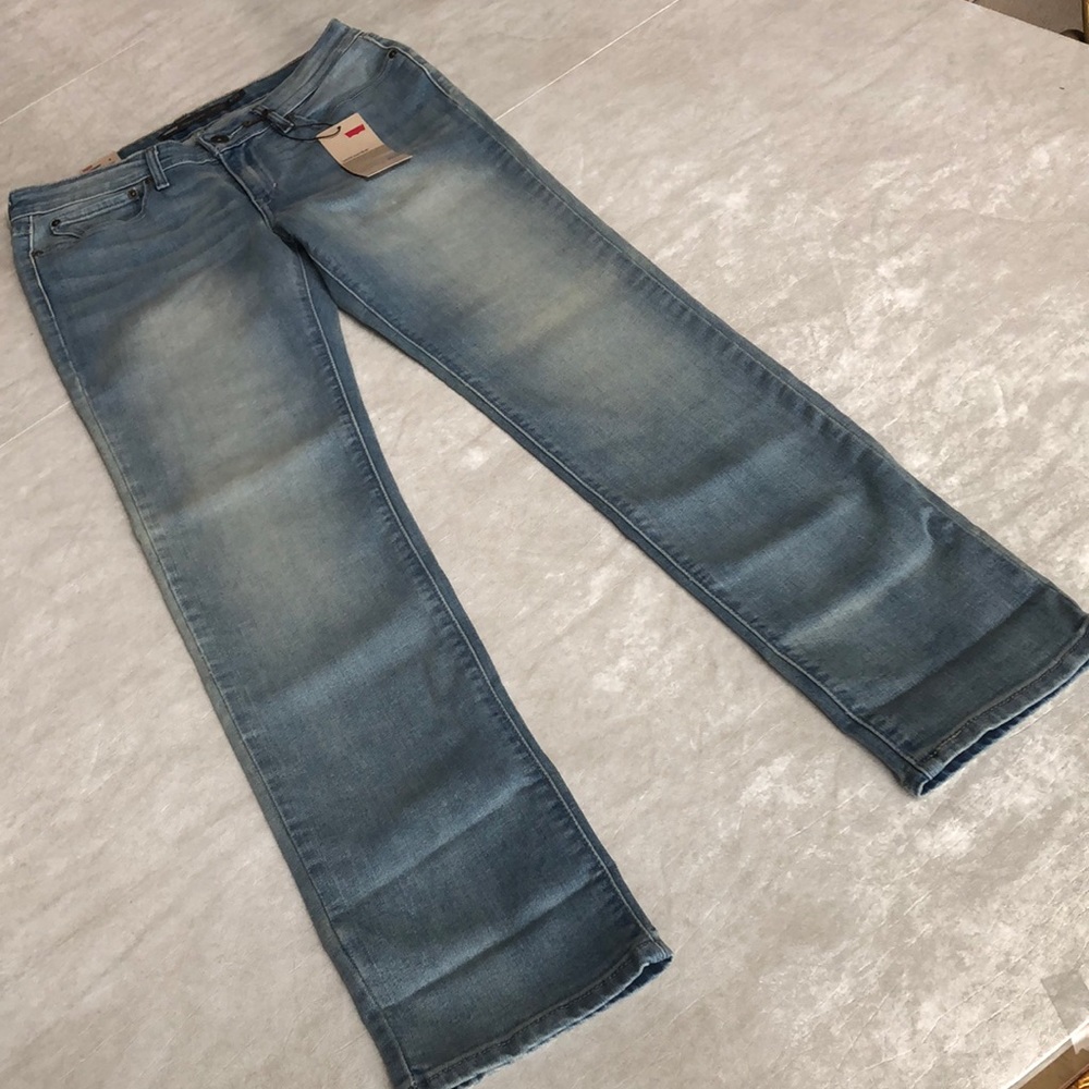 Levi's Woman’s Slight Curve Mid Rise Light Blue Slim Jeans Size 4 27X32 - Picture 3 of 13